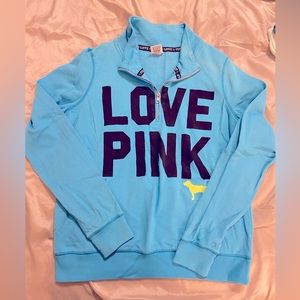 Women’s Pink Half Zip Sweatshirt
Size L